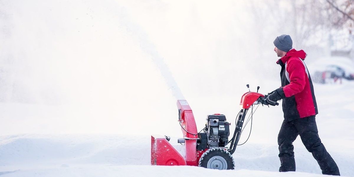 “Snow Removal in the Age of Climate Change: Adapting to Unpredictable Winters”